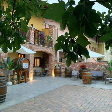 La Cantina Rent Rooms Aglie Bagian luar foto
