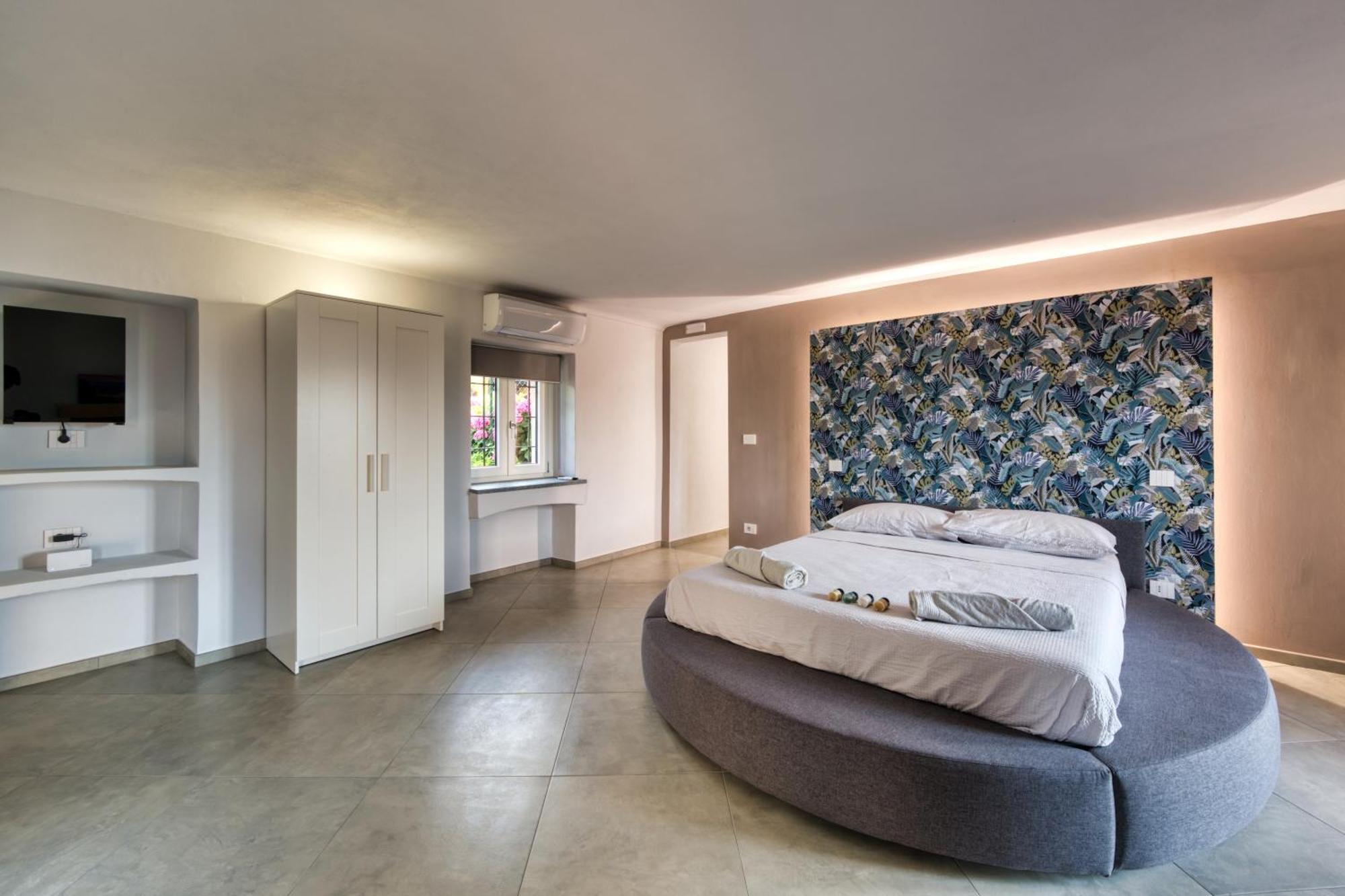 La Cantina Rent Rooms Aglie Bagian luar foto