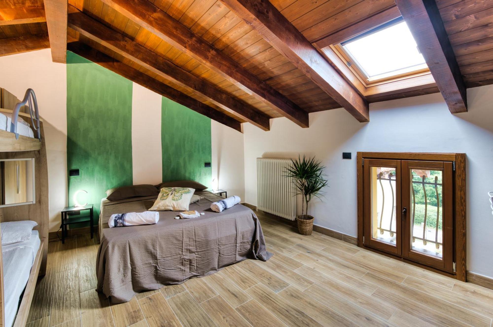 La Cantina Rent Rooms Aglie Bagian luar foto
